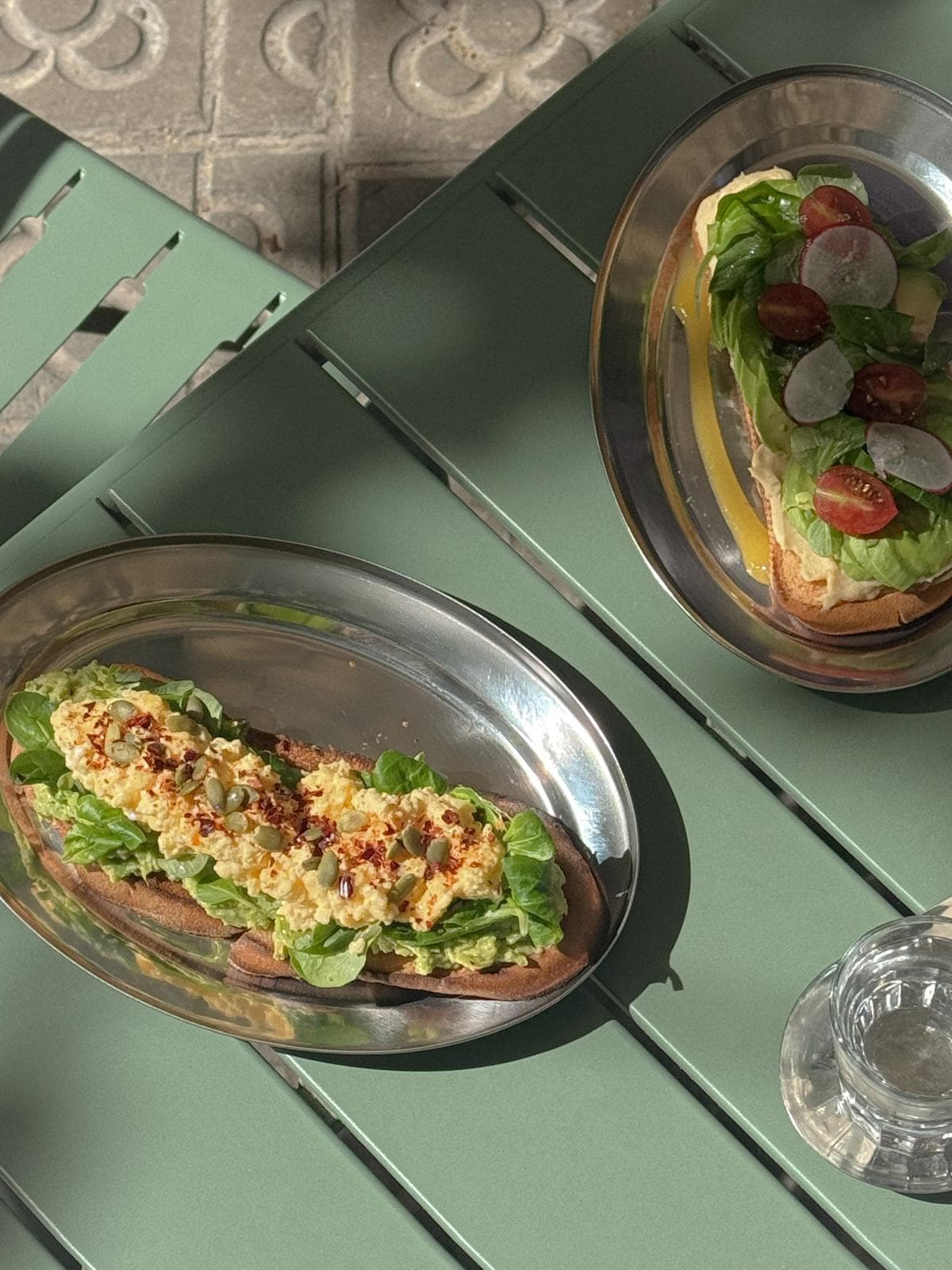 NEW MENU: AVOGO - HUMMUS & AVOCADO